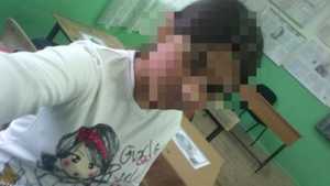 La 13 ani, o elevă a ameninţat pe FB că se sinucide, dar... Ce poveste ireală a descoperit Poliţia în urma anchetei Cancan.ro: ”Mă tăiam pe mâini şi...”