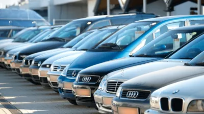 Top 10 cele mai căutate mărci auto în 2025: Românii mizează pe mașini second-hand și întreținere ieftină