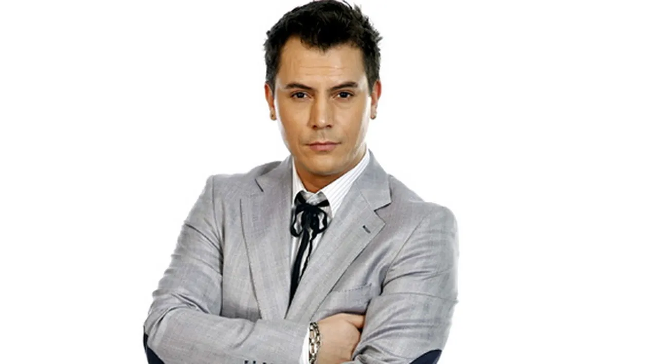 Unul dintre cei mai iubiti solisti ai anilor 2000 n-a mai cantat de 9 ani si sufera enorm! Vezi de ce s-a retras Razvan Fodor