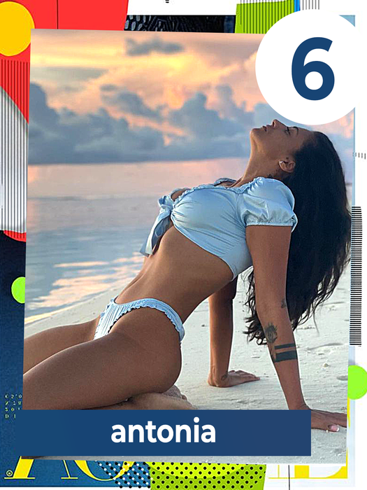 Top 30 sexy-vedete „prinse” în „buza” mării sau pe marginea piscinei