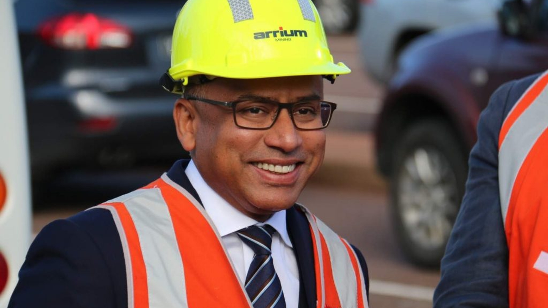 Autodeclarat proprietar al SIDEX, indianul Sanjeev Gupta a declanșat o campanie de cosmetizare a propriei imagini șifonate