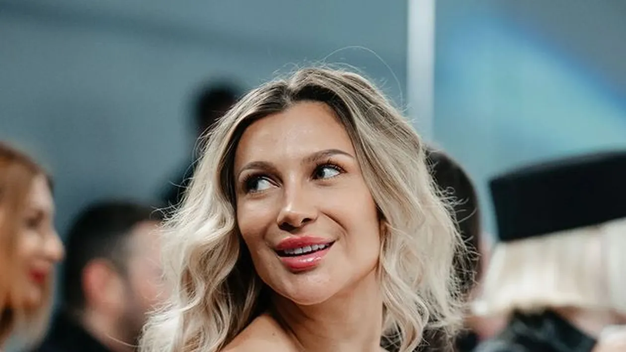 Lora a spus TOT abia acum despre cum a fost dată afară de la Antena 1.: ”Am fost jignită, umilită!”