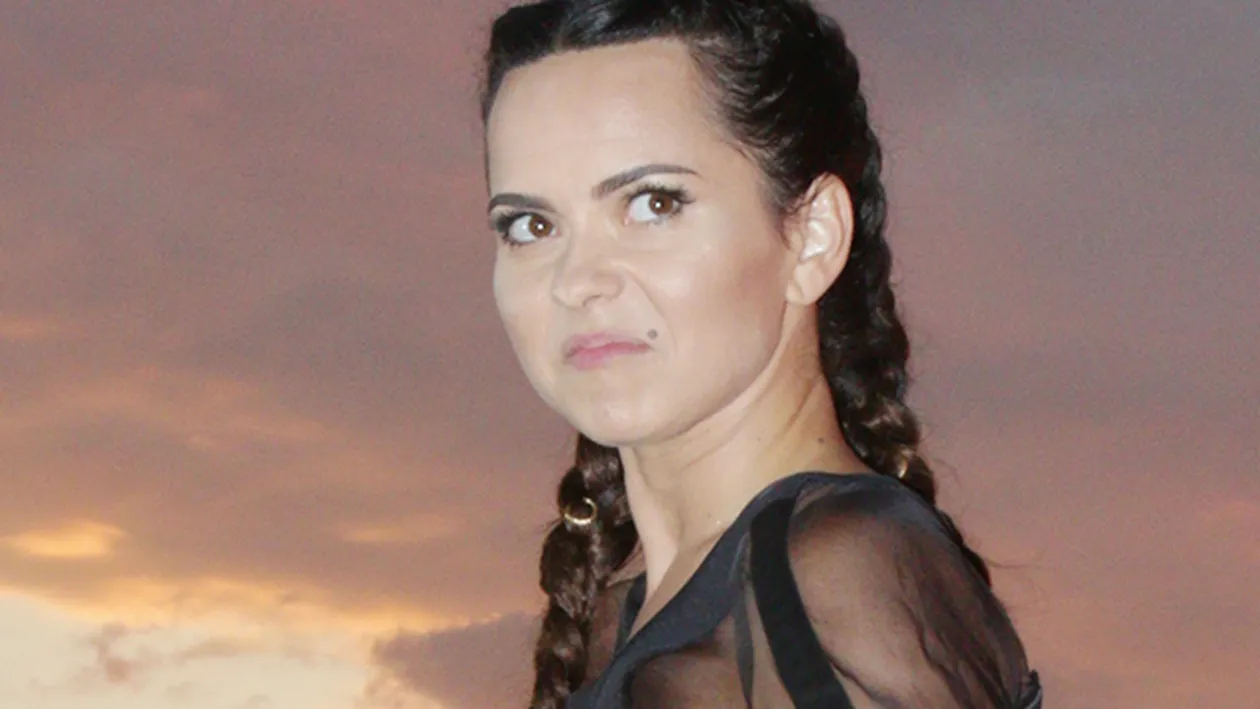 Inna calca pe urmele lui Mike Tyson! Imagini in premiera cu tatuajul socant al cantaretei