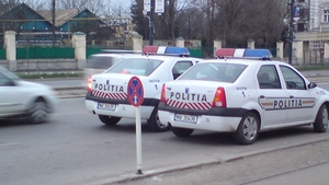 Un bărbat de 42 de ani din Iaşi s-a spânzurat în balcon de frica nevestei, care îl bătea frecvent!