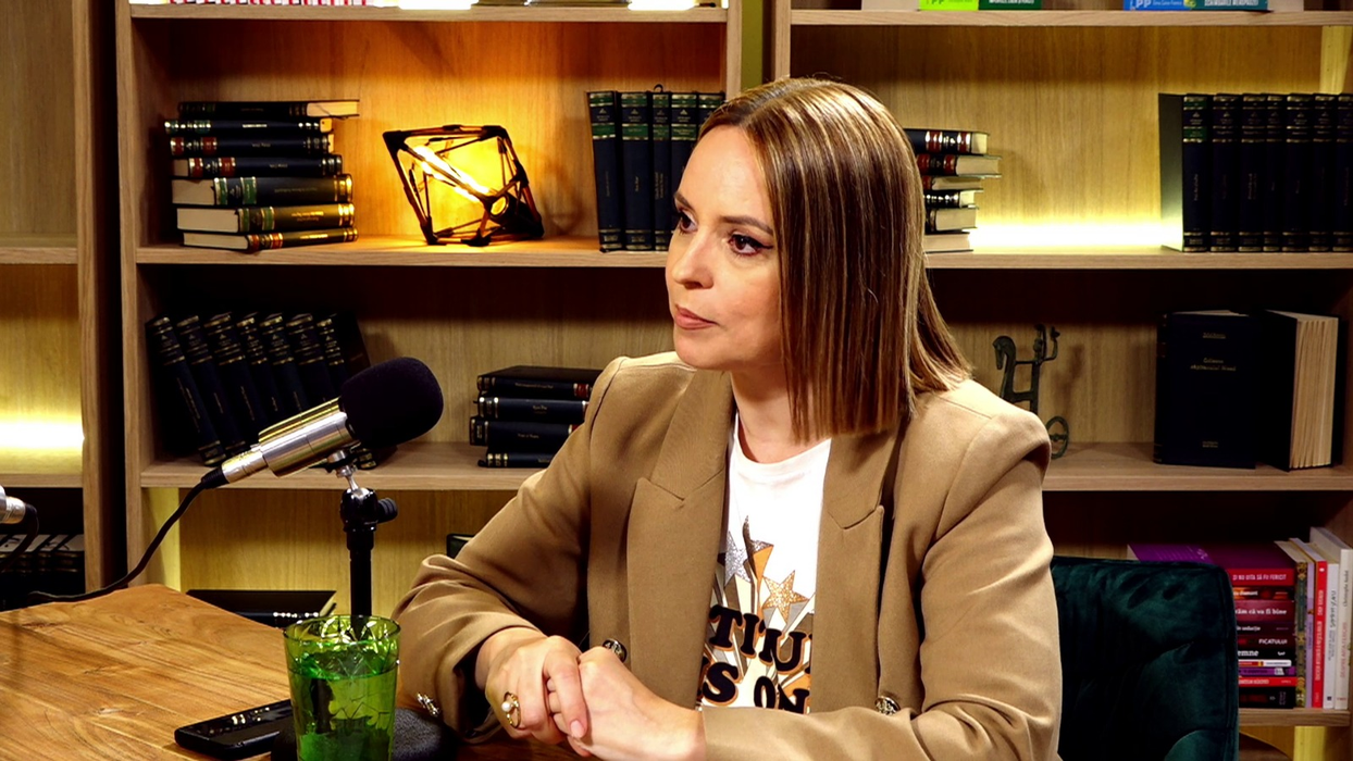 Andreea Marin este invitată la podcastul „Altceva cu Adrian Artene”