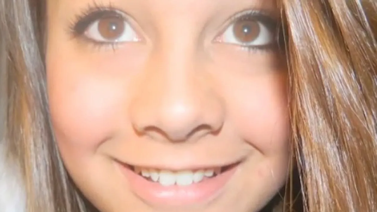 Drama unei tinere superbe din Italia! S-a sinucis din cauza unor postări de pe Facebook: Sunteti fericiti acum?