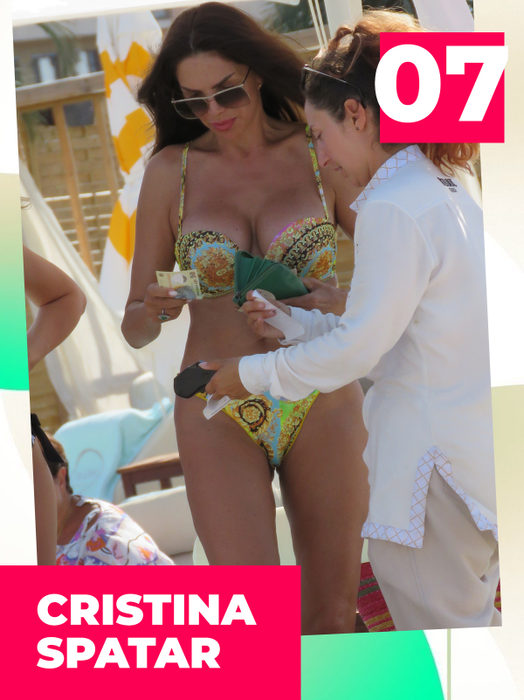 Ramona Bădescu, Tania Budi și Loredana Groza s-au arătat în toată splendoarea! TOP 20 ”sirene” la mare, trecute de 45 de ani