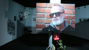 Andrei Gheorghe, comemorat de fani. Mesaje sfâșietoare lăsate de fani. “Ai fost un îndreptar al greșelilor”
