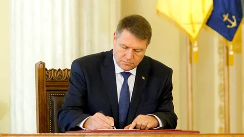 Președintele Iohannis a semnat pentru pensiile românilor în 2024. Noua lege intră în vigoare chiar în prima zi a anului viitor