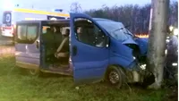 Accident grav în Giurgiu! Un microbuz cu muncitori s-a izbit de un stâlp de electricitate. Șase oameni au ajuns la spital