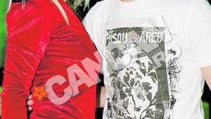 "Renumitul Cosy", deposedat de blonda sa. Torje a atentat la iubita unui rapper din Braila