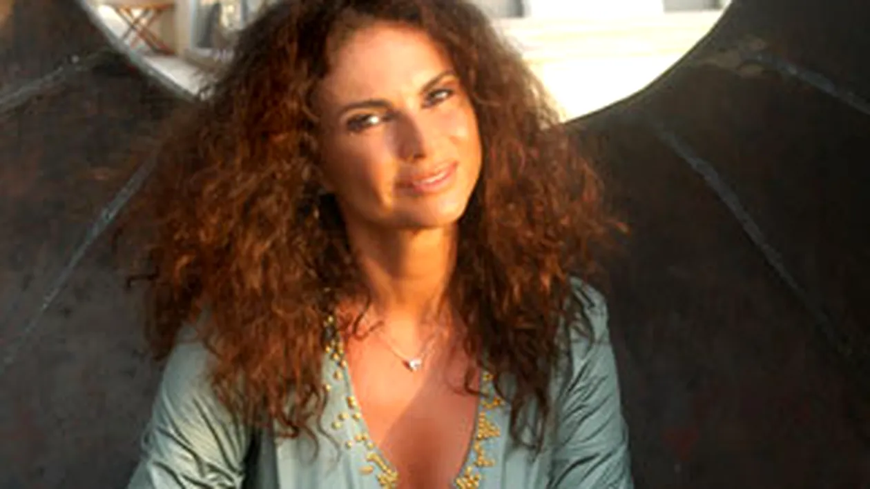 Ramona Badescu facut senzatie pe o plaja din Caraibe! Uite cat de buna poate sa fie la 43 de ani!