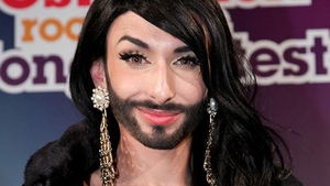 Conchita Wurst lanseaza BOMBA! Cu cine va colabora artista