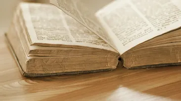 Cartea care ucide la propriu! Motivul pentru care a fost scrisă