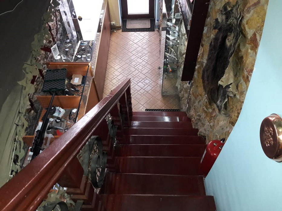 Magazinul de arme al lui Neluțu Măgurean
