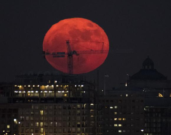 Eclipsa de lună. Superluna Albastră Sângerie LIVE. Evenimentul are loc după peste 150 de ani!