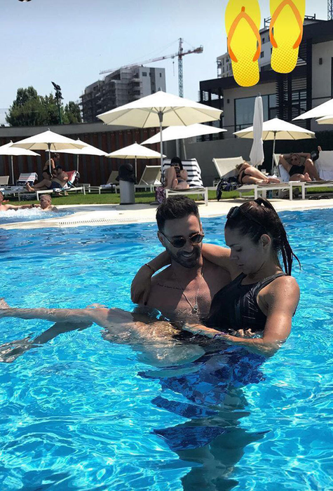 "Perversul" şi Andreea au sărbătorit cu o vacanţă exotică faptul că vor deveni părinţi