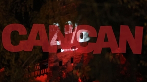 Protest Greenpeace la petrecerea faraonică a lui Elon Musk! Ce i-au reproșat activiștii celui mai bogat om de pe planetă