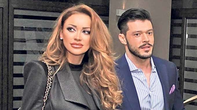 BIANCA DRĂGUŞANU a trecut prin momente neplăcute! Deşi este însărcinată, iubita lui VICTOR SLAV...