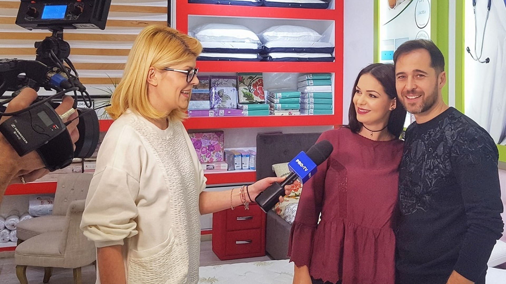 Decizie incredibilă în familia Deea – Dinu Maxer, după ce o săptămână în care au dormit separat! Ce se întâmplă la aproape 10 ani de la nuntă: "Când vrea «iubire», va trebui să vină el la mine"