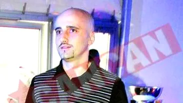 Si-a plimbat fiul cu avionul pentru botez