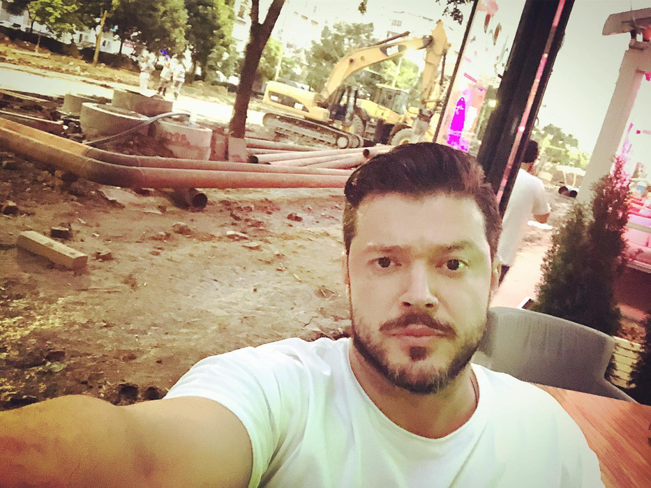 Victor Slav iubește din nou