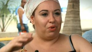 Oana Roman nu se mai ascunde: vedeta s-a sarutat pasional cu iubitul ei! O tara intreaga a vazut imaginile astea