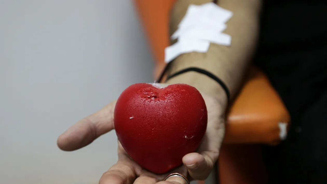 Halucinant! O tanara de 19 ani din Suceava a murit pentru ca parintii au refuzat sa-i faca transfuzie. Vezi cine s-a sesizat