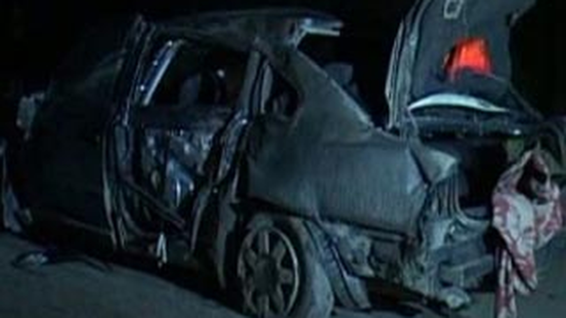 Doi tineri au murit intr-un accident rutier produs de un sofer care fugea de Politie