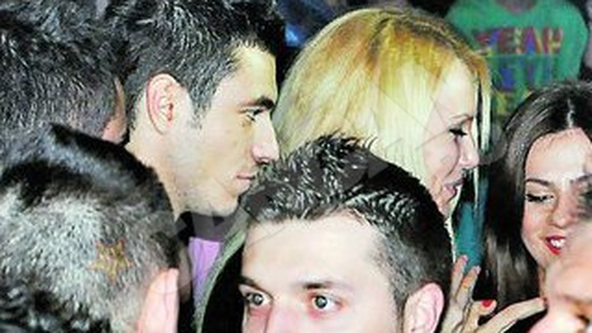 Parasita de prieten din cauza lui Piturca Jr.