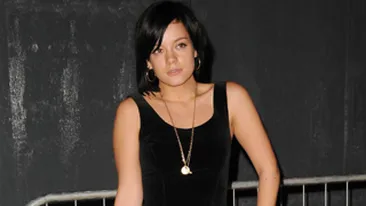 Lily Allen a primit trei distinctii Ivor Novello