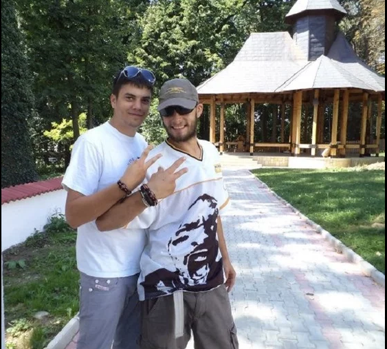 Victor şi fratele lui, plini de optimism