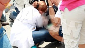 A omorat un om si sentimentul de vinovatie nu-i da pace! Marica si-a dus prietenul la mare sa-l ajute sa treaca peste trauma