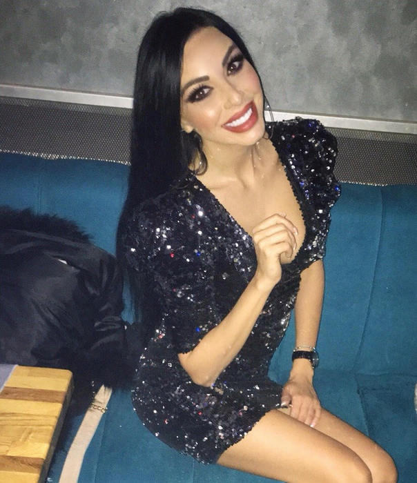 Andreea Podărescu, o tânără foarte sexy