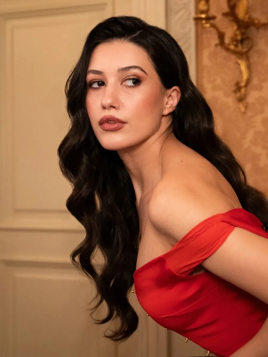 Mădălina Bellariu vorbește despre comparația dintre ea și Mădălina Ghenea