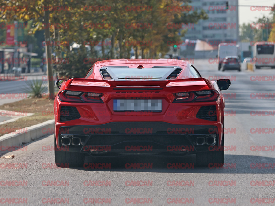 Iubitul Evei Zaharescu are un Chevrolet Corvette de 100.000 de euro
