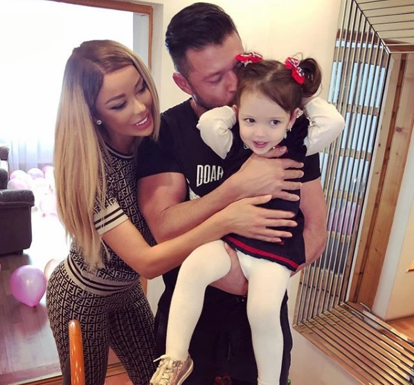 Surpriză neașteptată pentru Bianca Drăgușanu! Ce a primit blondina la miezul nopții