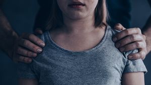 Povestea fetei din Satu Mare, dată la adopție, care s-a îndrăgostit de tatăl ei: „Chiar dacă ştiam, tot am făcut-o”