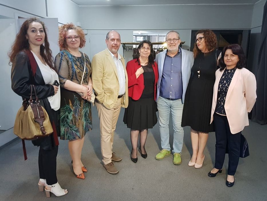 Florin Busuioc, în primul spectacol de la Teatrul din Craiova unde a făcut infarct în urmă cu 7 luni. Gestul emoționant făcut la final de actor