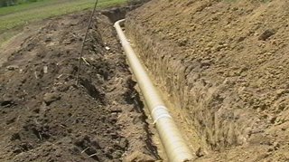 39 de persoane, arestate in cazul furturilor de produse petroliere din conductele OMV Petrom