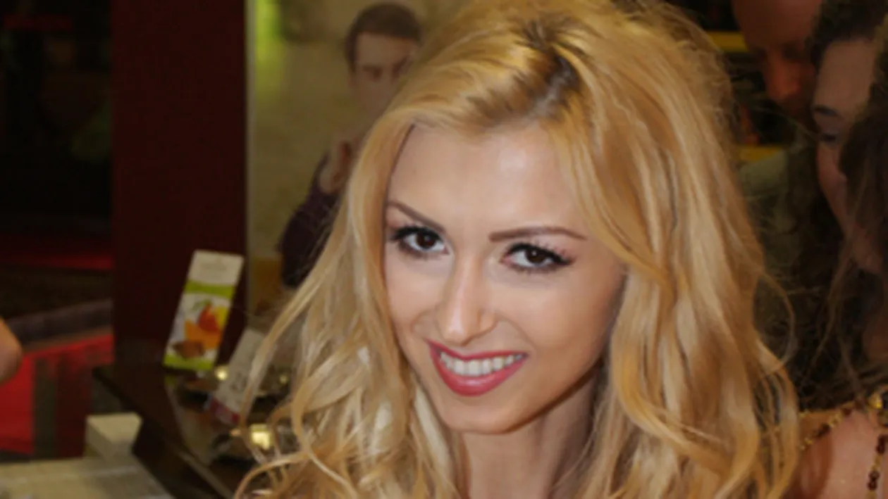 Cu busturile la inaintare! Alege-o pe vedeta cu cel mai generos decolteu!