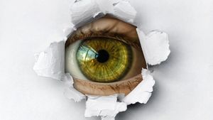 ,,Soacră, soacră, poamă acră”. Șocul de care a avut parte o femeie, atunci când a aflat că propria soacră i-a montat o cameră de filmat în dormitor