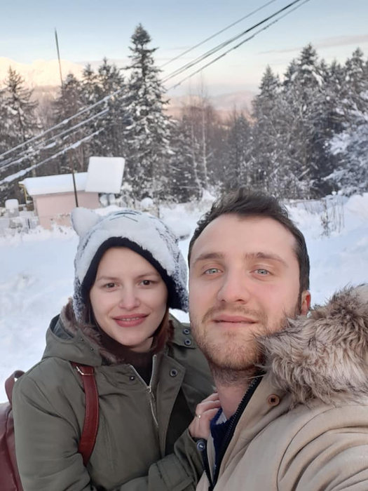 A născut! Este știrea momentului în showbiz-ul românesc