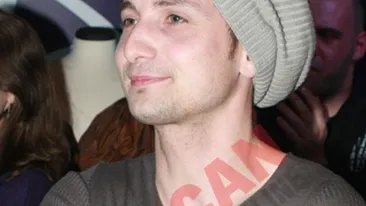 Dani Otil prefera scuterele: Daca ai pe cineva in spate trebuie sa te stranga in brate