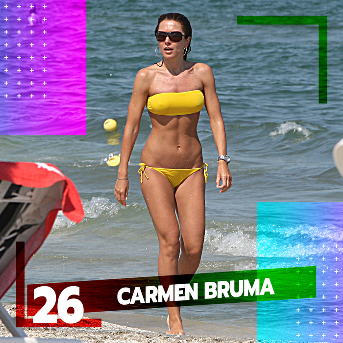 Top 30 sexy-vedete umede la plajă. Ce locuri ocupă Daniela Crudu, Flavia Mihășan și Mădălina Ghenea în cel mai senzual clasament
