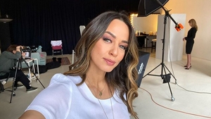 Fotografia pe care fanii o așteaptă de doi ani! Andreea Raicu, goală pușcă pe stradă! Cui i-a dedicat-o