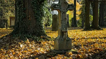 De necrezut cât costă un loc de veci într-un cimitir din Bucureşti! Sumele sunt de-a dreptul colosale