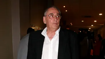 Mariana Moculescu a scris o poveste:  Eu sunt regina, Nidia e printesa, iar Horia este rege. Regina isi iubeste regele si printesa pana la moarte