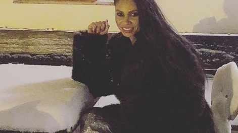 Divorţează, dar o sponsorizează! Laurette a scăpat ”porumbelul” LIVE