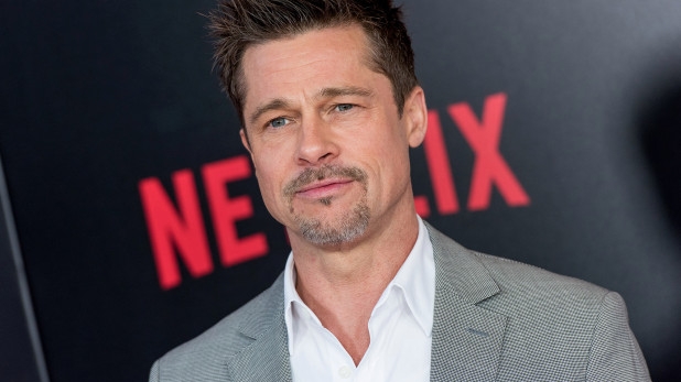 Brad Pitt are o nouă iubită! Cu ce actriță celebră se iubește starul: "Se văd de o lună"